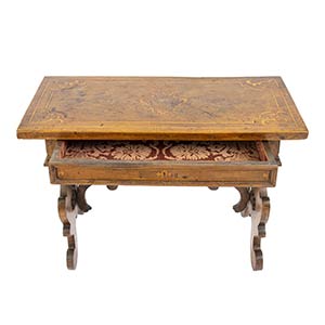 Italian inlaid desk - 18th century ... 